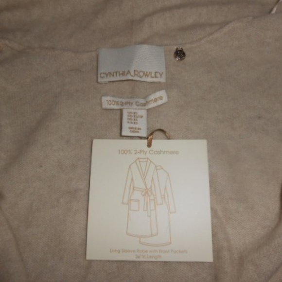 Cynthia Rowley 100% 2-Ply Cashmere Short Light Beige Robe Bathrobe XS - Picture 5 of 5